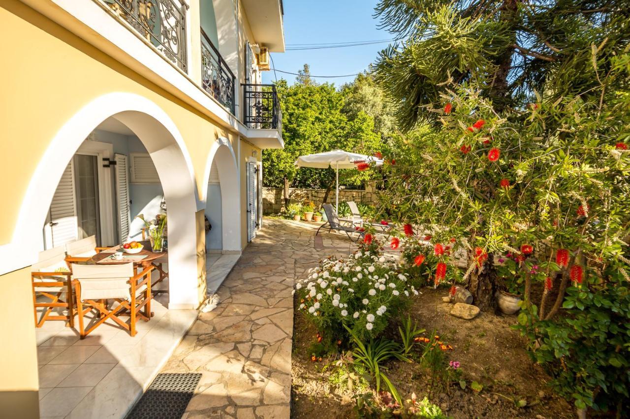 Valeroso Apartment Xirokastellon Bagian luar foto