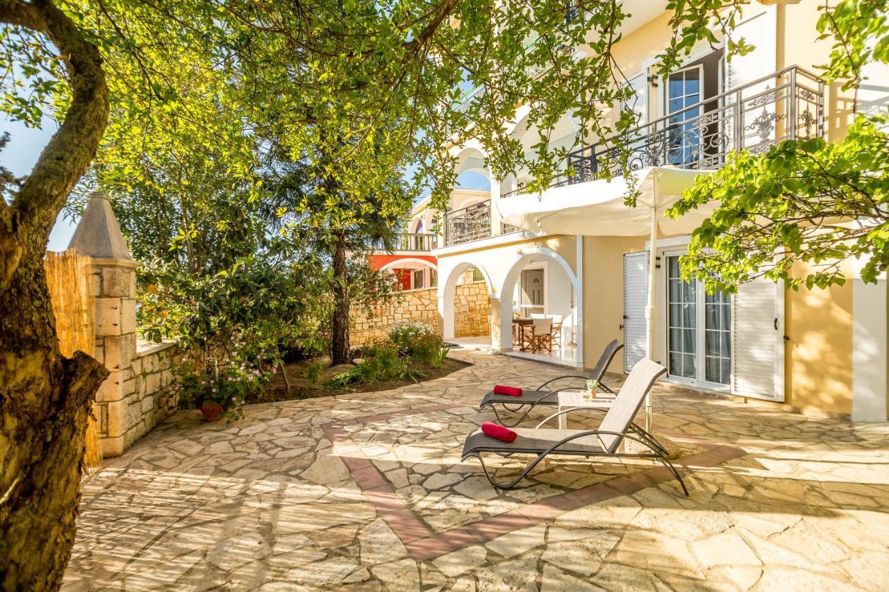 Valeroso Apartment Xirokastellon Bagian luar foto