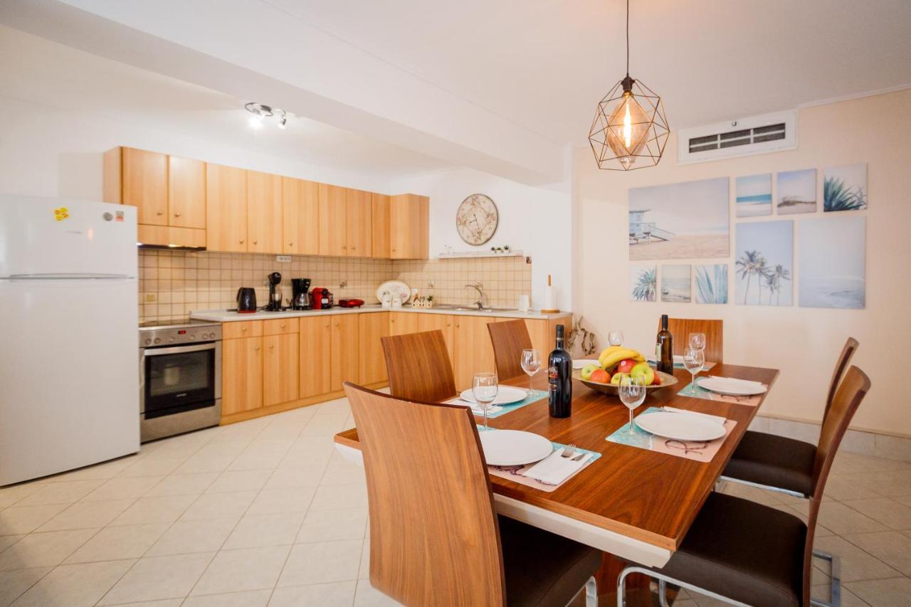Valeroso Apartment Xirokastellon Bagian luar foto