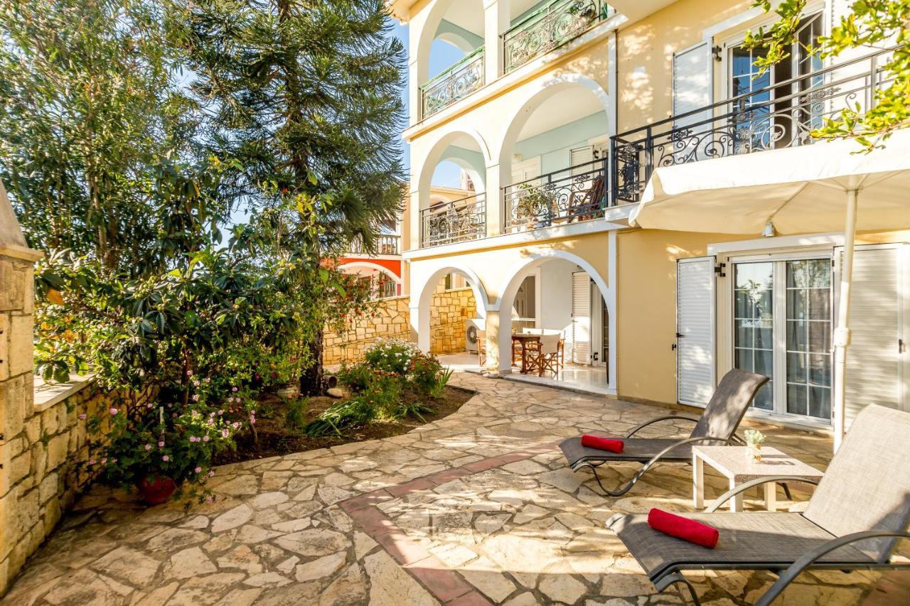 Valeroso Apartment Xirokastellon Bagian luar foto