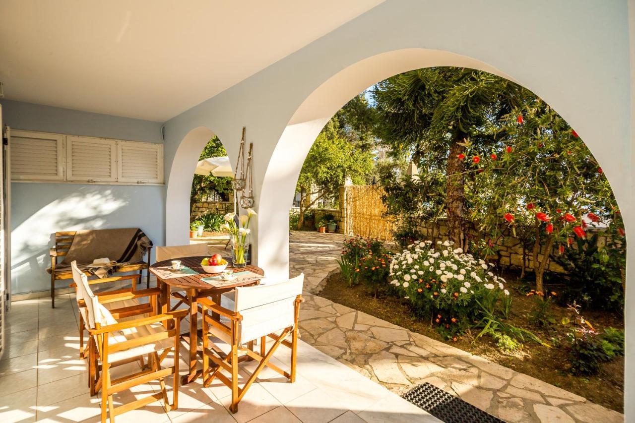 Valeroso Apartment Xirokastellon Bagian luar foto